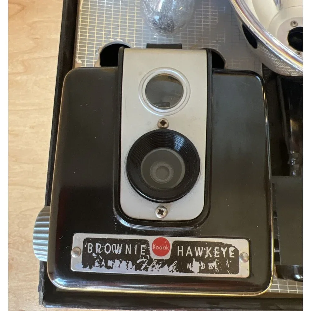 Brownie Hawkeye vintage brownie